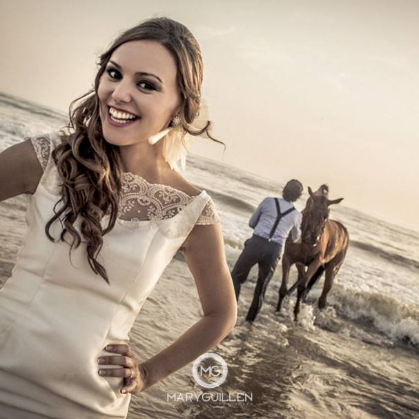 resized_33-isa y cholo postboda-en-El-Rocío-Mary-Guillén-Fotógrafa